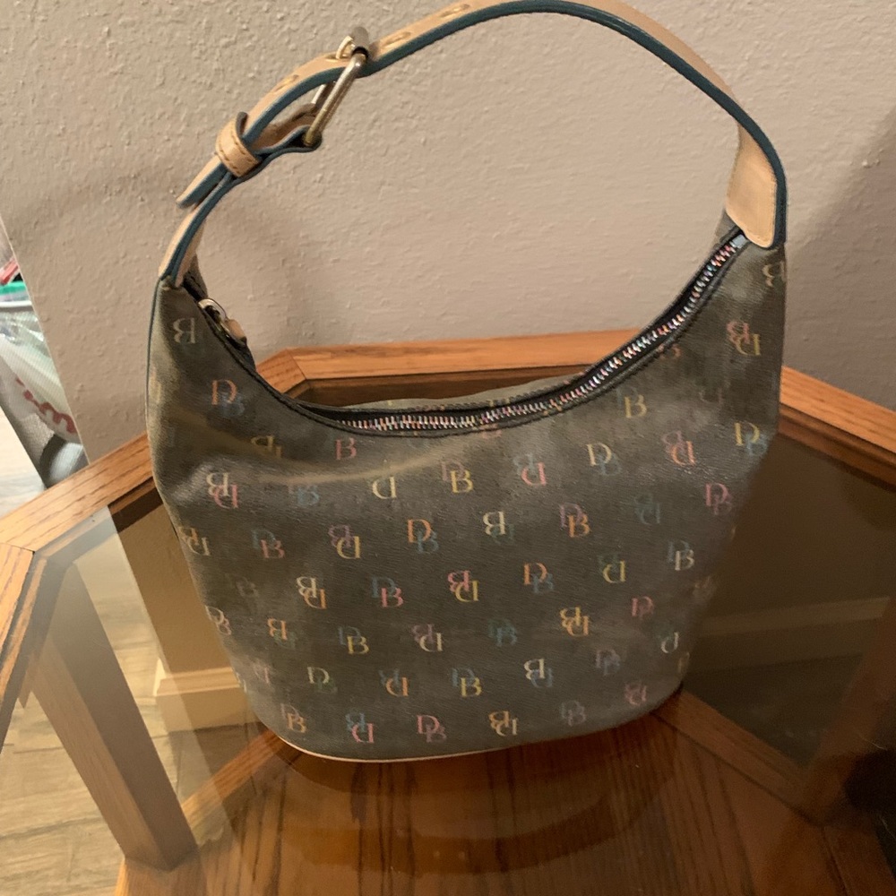 Purse - Picture 3 of 4